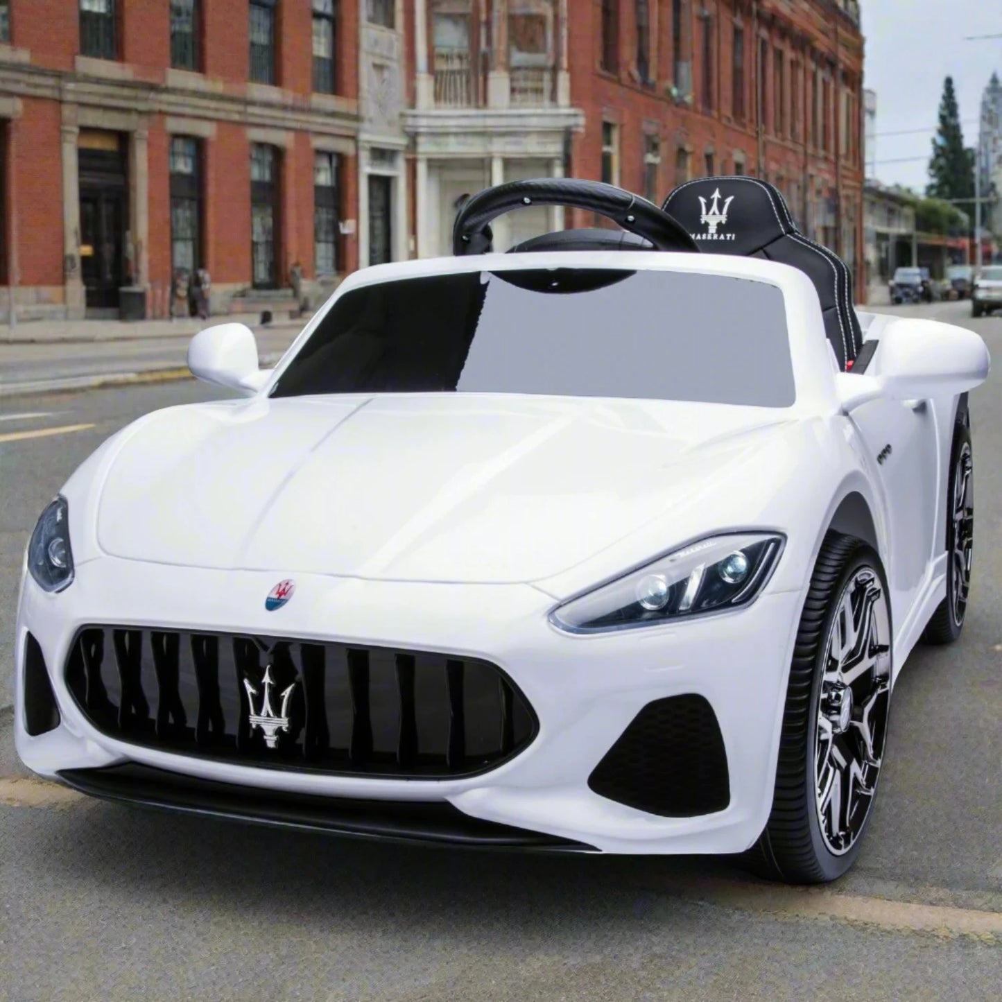 Licensed Maserati Gran Cabrio 12V Kids Ride on Car with parental